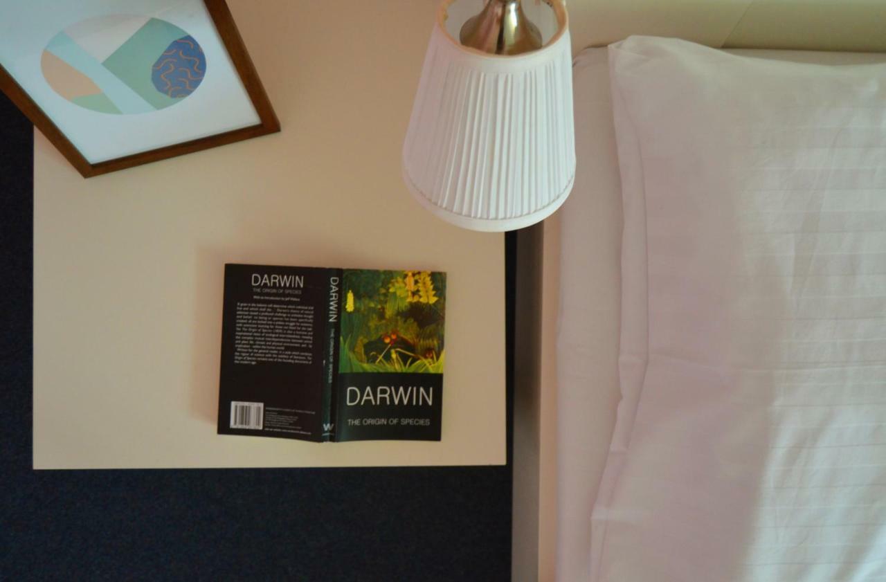 Motel Gombas Eksteriør bilde